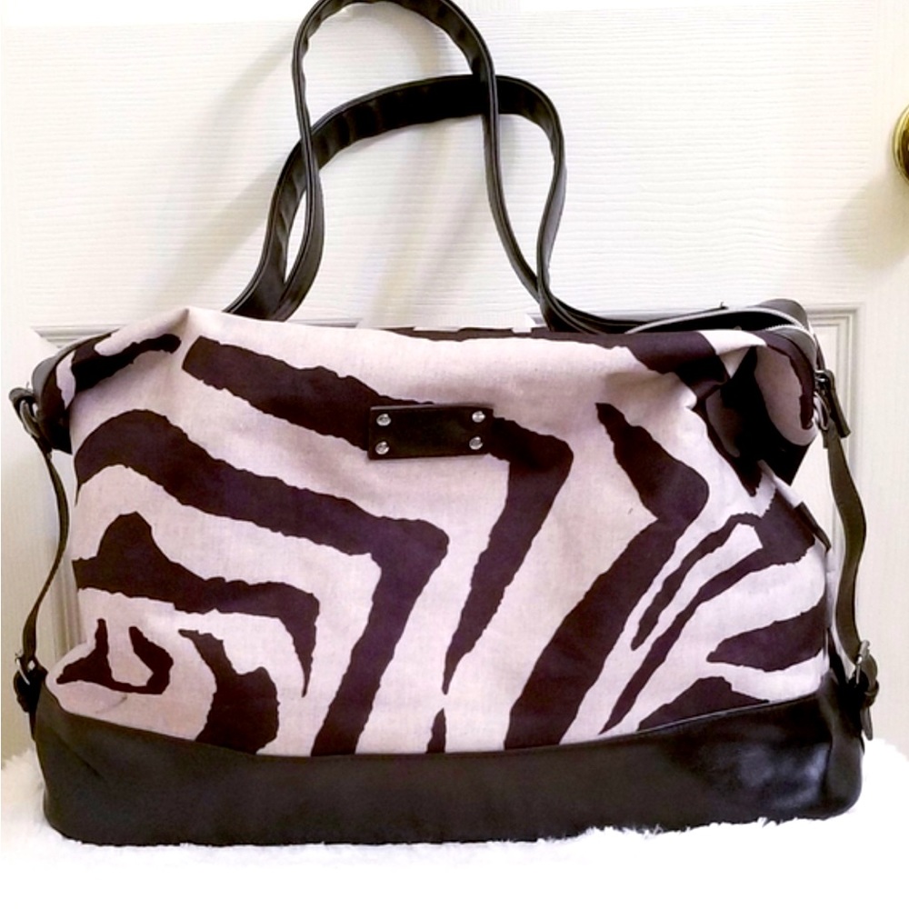 Designed Exclusively For Lancme - image 1